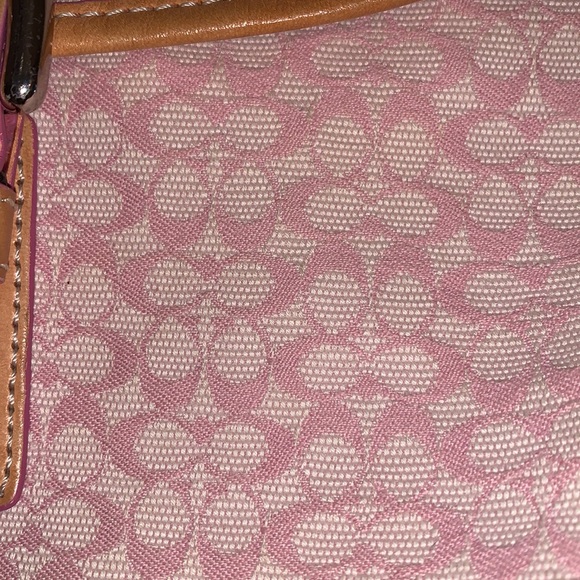 Pink Coach Bag - Picture 4 of 4